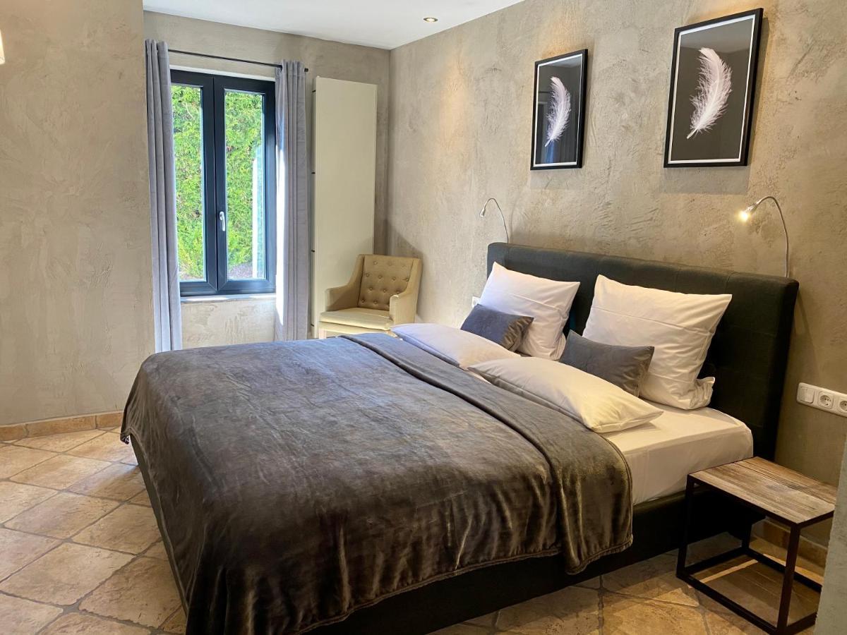 Country-Suites By Verdino Living - Apartments & Privatzimmer (Adults Only) برونلاغ المظهر الخارجي الصورة